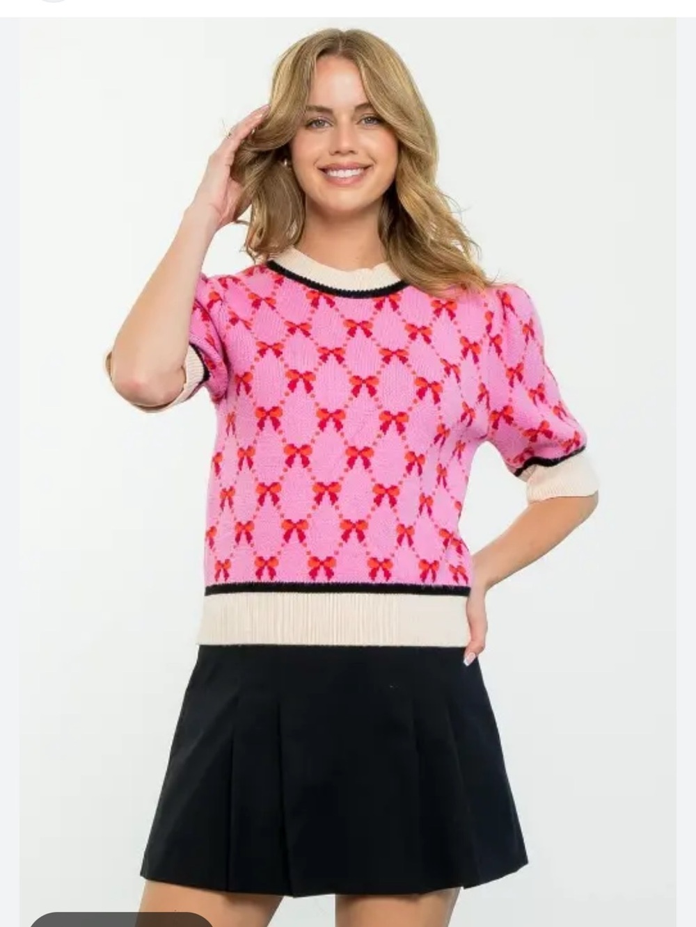 NWT THML Pink and Red Bow
Knit Sweater